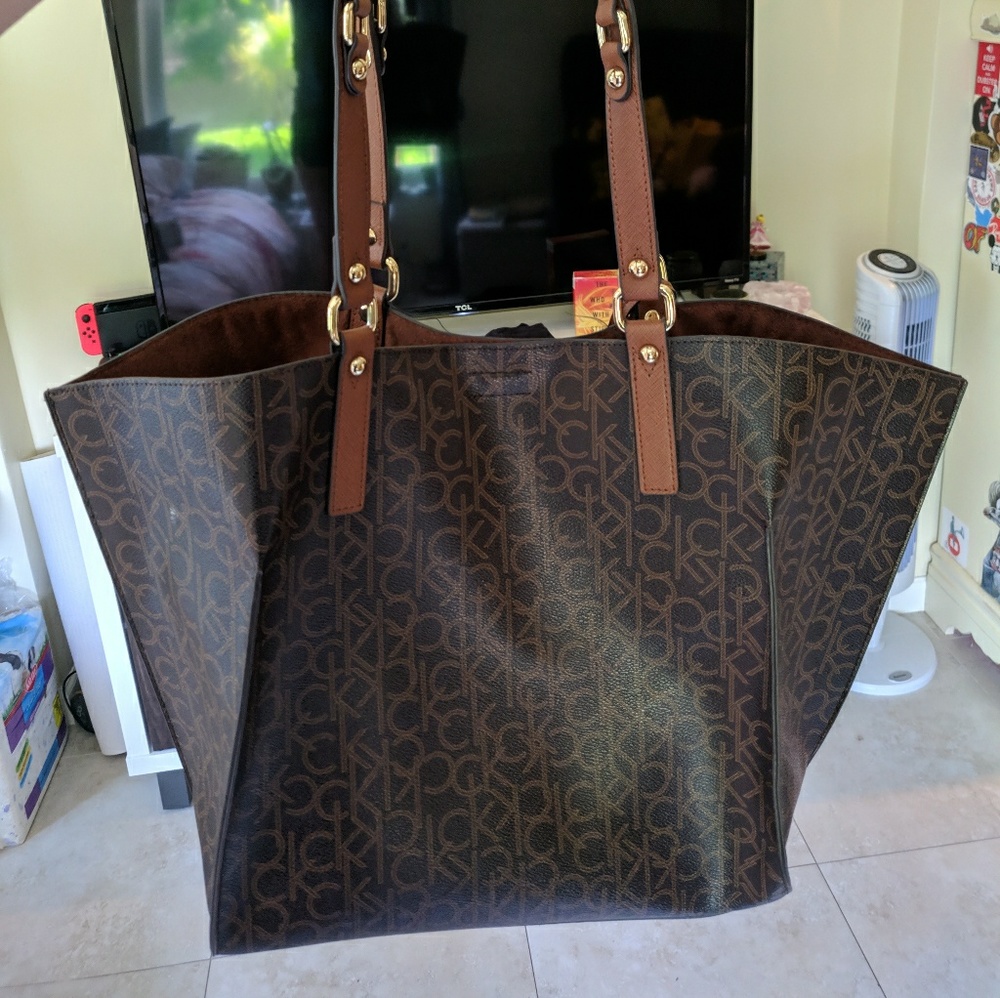 Calvin Klein Tote